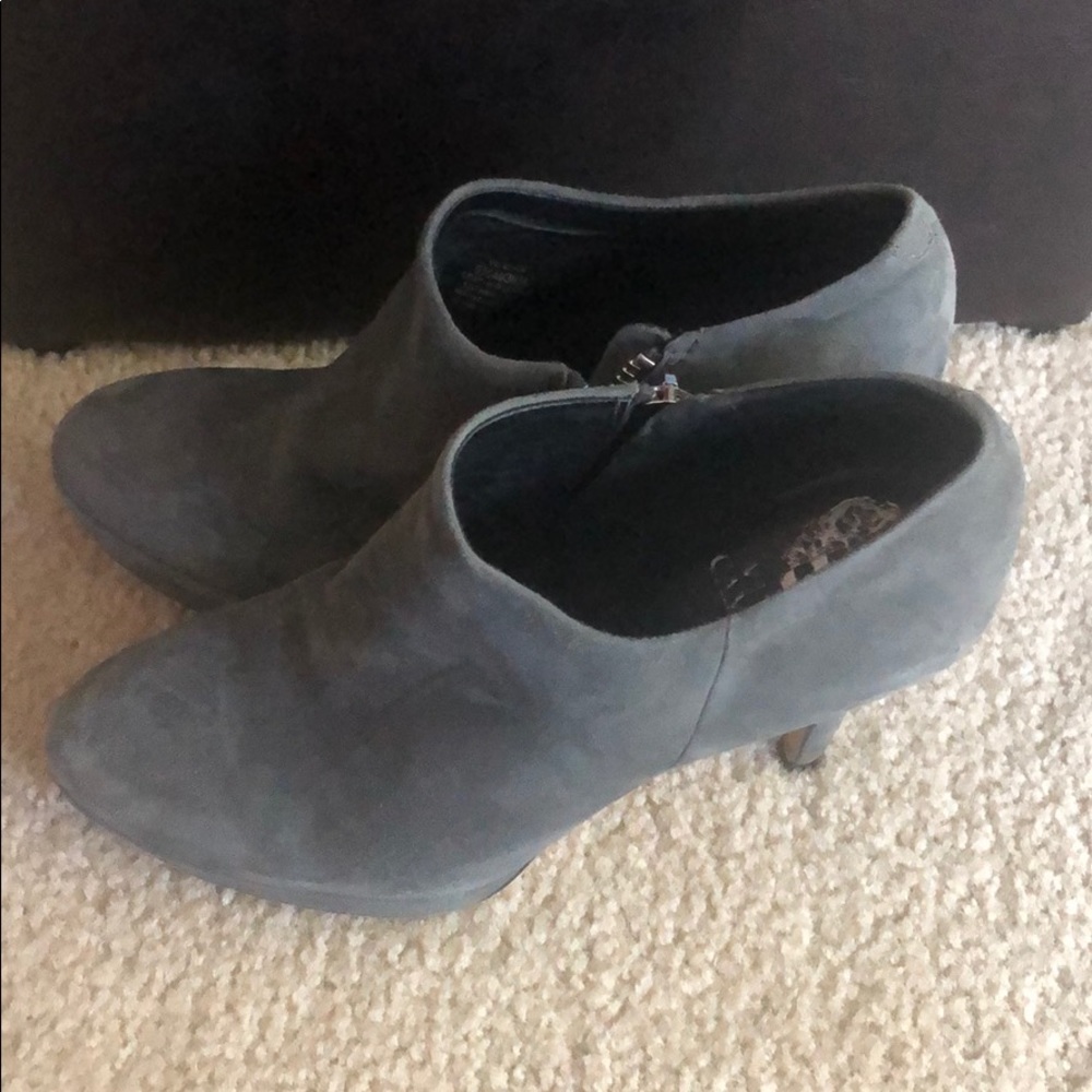 Grey boots